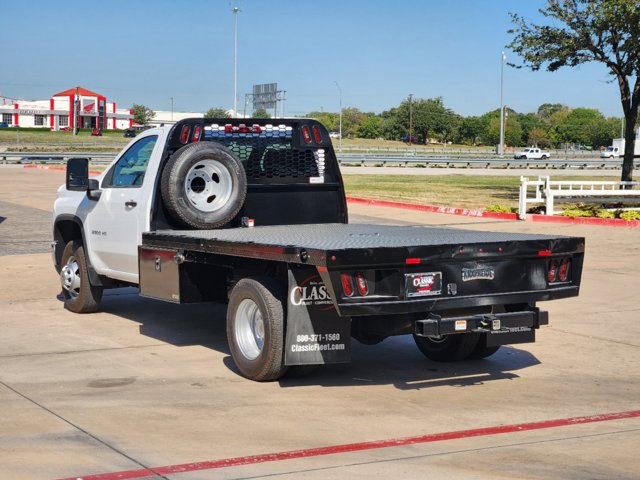 2024 Chevrolet Silverado 3500HD CC Work Truck 3