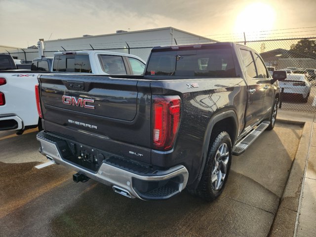 2024 GMC Sierra 1500 SLT 3