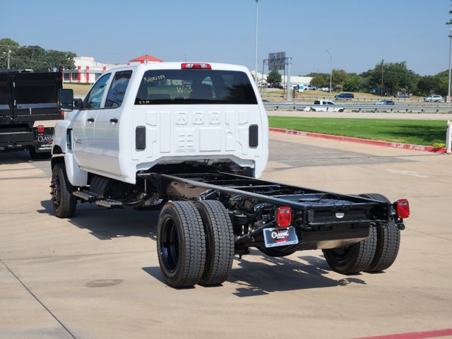 2024 Chevrolet Silverado MD Work Truck 2