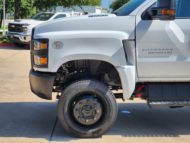 2024 Chevrolet Silverado MD Work Truck 12