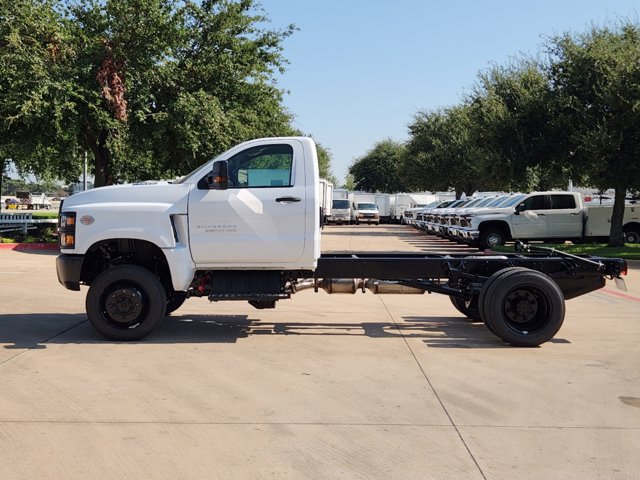 2024 Chevrolet Silverado MD Work Truck 4