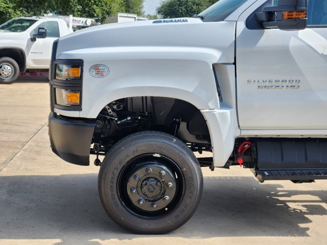 2024 Chevrolet Silverado MD Work Truck 12