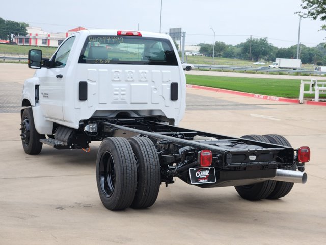 2024 Chevrolet Silverado MD Work Truck 2