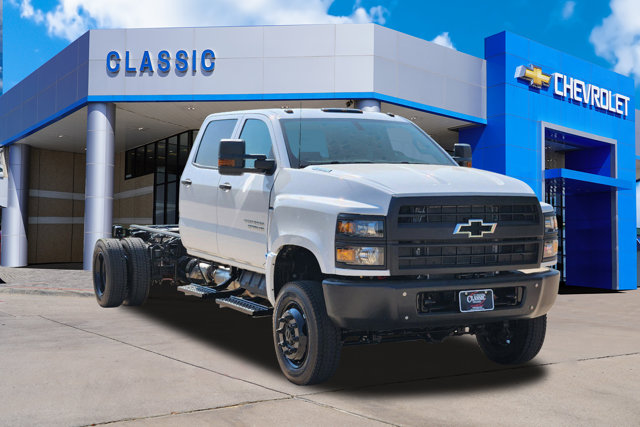 2024 Chevrolet Silverado MD Work Truck 32