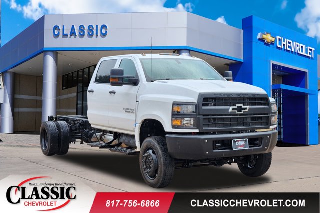 2024 Chevrolet Silverado MD Work Truck 1