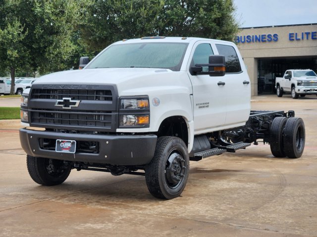 2024 Chevrolet Silverado MD Work Truck 4