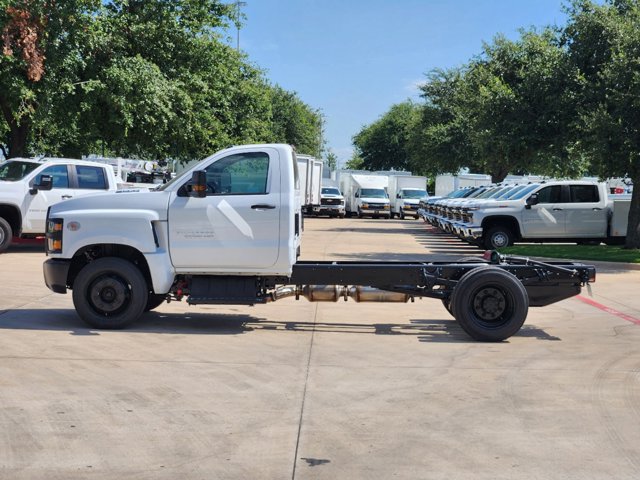 2024 Chevrolet Silverado MD Work Truck 9