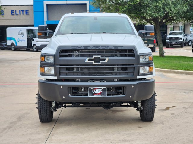 2024 Chevrolet Silverado MD Work Truck 2