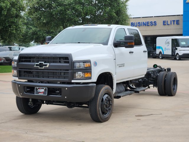 2024 Chevrolet Silverado MD Work Truck 3