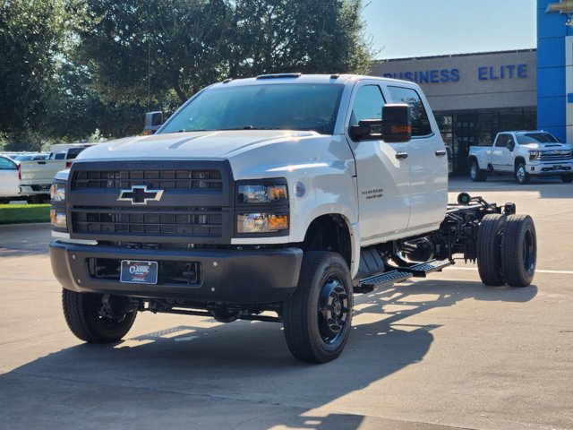 2024 Chevrolet Silverado MD Work Truck 3