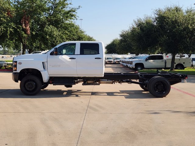 2024 Chevrolet Silverado MD Work Truck 4