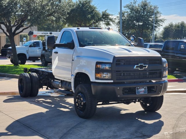 2024 Chevrolet Silverado MD Work Truck 2