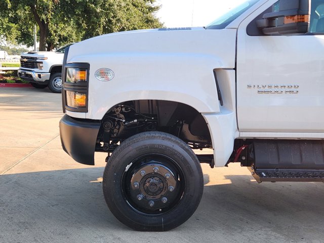 2024 Chevrolet Silverado MD Work Truck 8