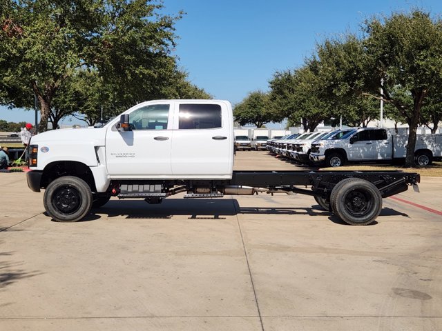 2024 Chevrolet Silverado MD Work Truck 9