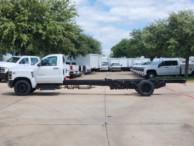 2024 Chevrolet Silverado MD Work Truck 9