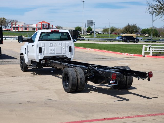 2024 Chevrolet Silverado MD Work Truck 2