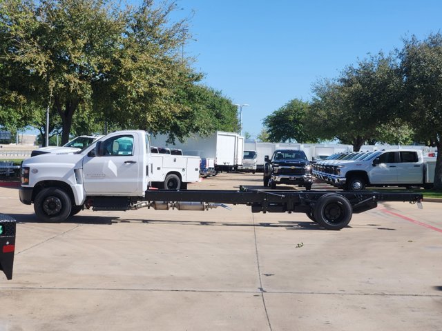 2024 Chevrolet Silverado MD Work Truck 9