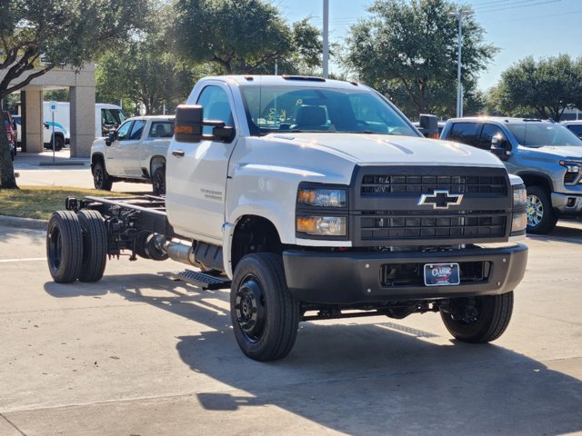 2024 Chevrolet Silverado MD Work Truck 2