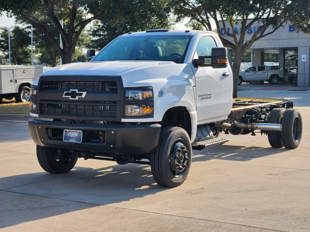 2024 Chevrolet Silverado MD Work Truck 3