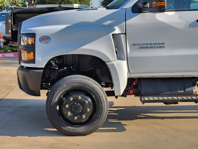 2024 Chevrolet Silverado MD Work Truck 8