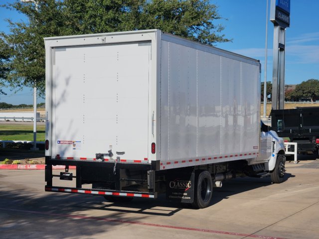 2024 Chevrolet Silverado MD Work Truck 12