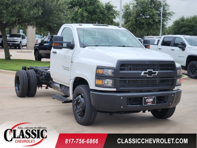 2024 Chevrolet Silverado MD Work Truck 1