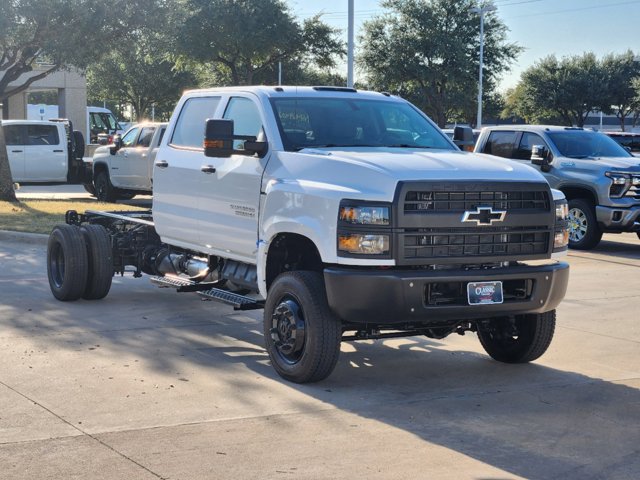 2024 Chevrolet Silverado MD Work Truck 2