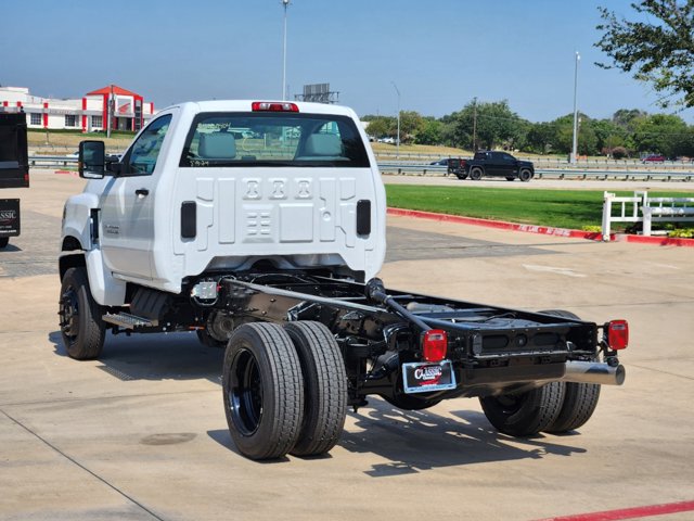 2024 Chevrolet Silverado MD Work Truck 2