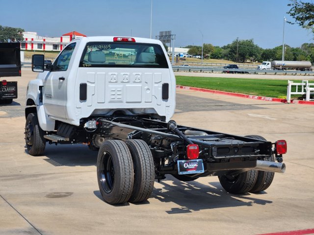 2024 Chevrolet Silverado MD Work Truck 2