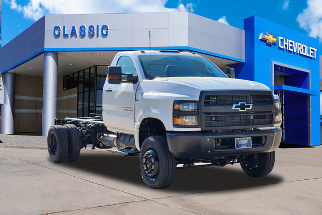 2024 Chevrolet Silverado MD Work Truck 30