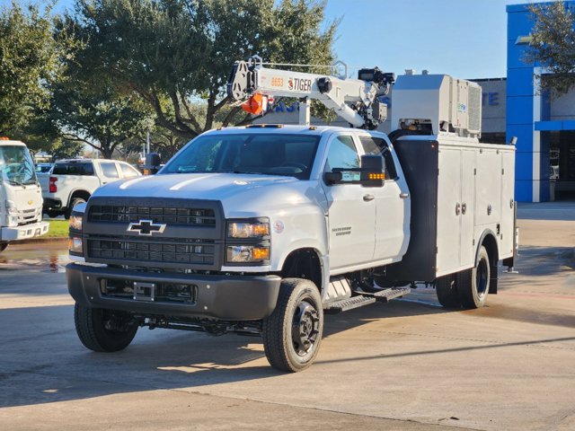 2024 Chevrolet Silverado MD Work Truck 9