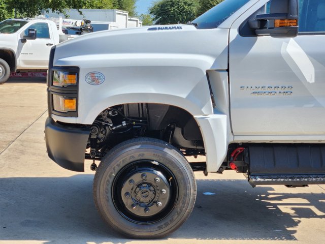 2024 Chevrolet Silverado MD Work Truck 12