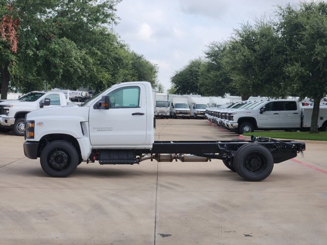 2024 Chevrolet Silverado MD Work Truck 9