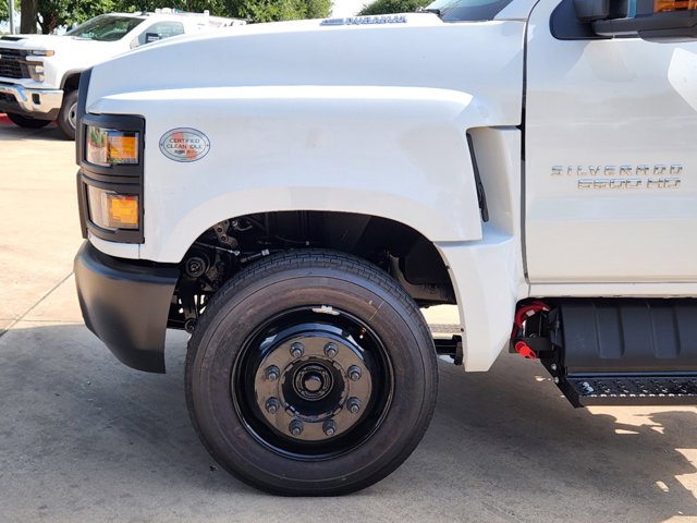 2024 Chevrolet Silverado MD Work Truck 8