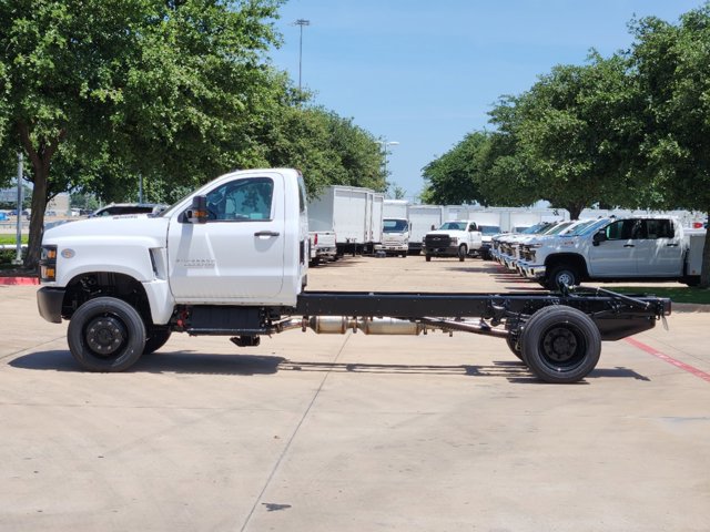 2024 Chevrolet Silverado MD Work Truck 9