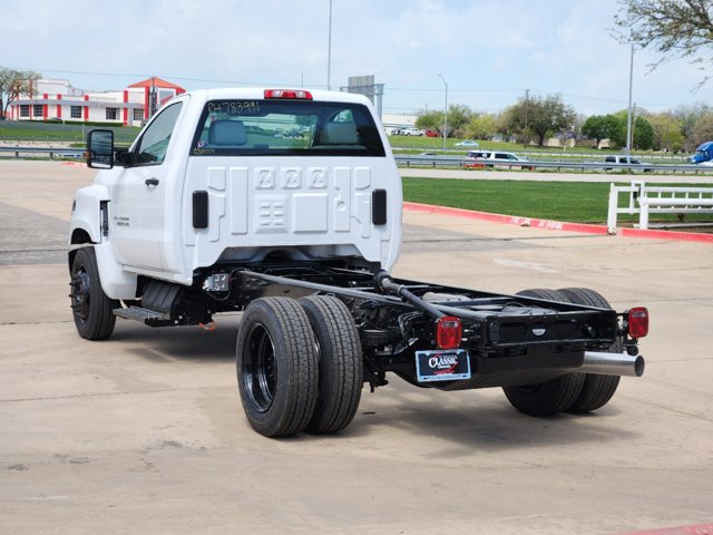 2024 Chevrolet Silverado MD Work Truck 2