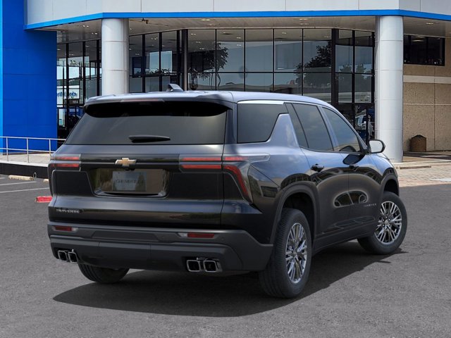 2024 Chevrolet Traverse FWD LS 4