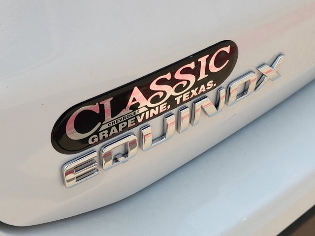 2024 Chevrolet Equinox LS 8