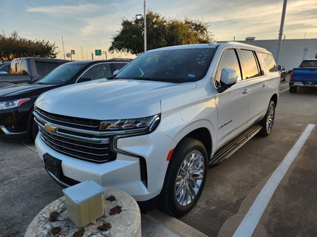 2024 Chevrolet Suburban LT 3