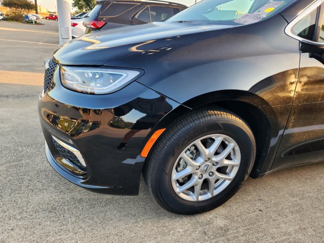 2024 Chrysler Pacifica Touring L 7