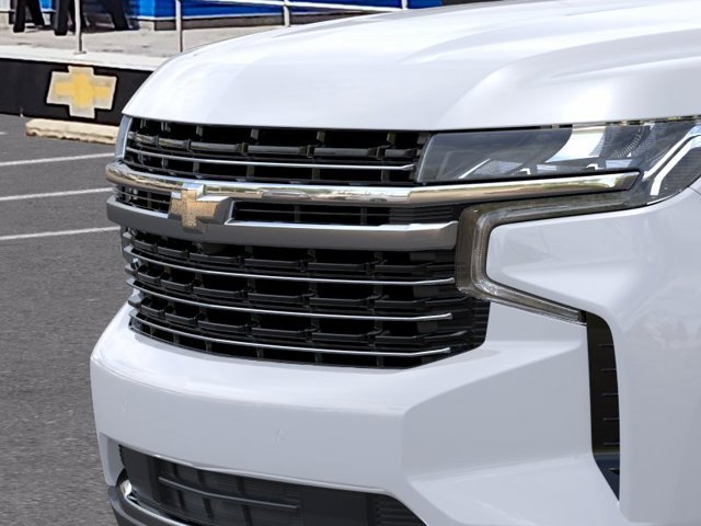 2024 Chevrolet Suburban LT 13