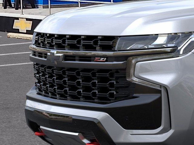 2024 Chevrolet Suburban Z71 13