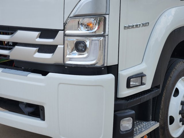 2024 Chevrolet 6500 XD LCF Diesel NA 14