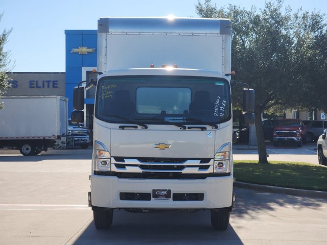 2024 Chevrolet 7500 XD LCF Diesel  9