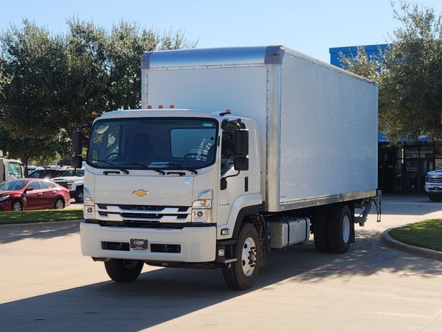 2024 Chevrolet 7500 XD LCF Diesel  10