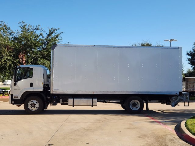 2024 Chevrolet 7500 XD LCF Diesel  11