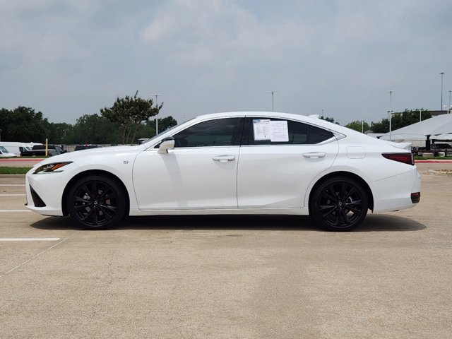 2024 Lexus ES ES 300h F SPORT Handling 12