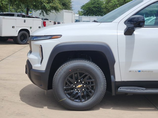 2024 Chevrolet Silverado EV Work Truck 13