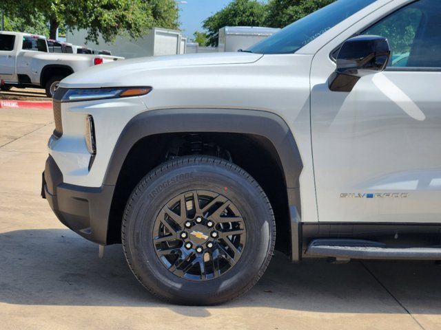 2024 Chevrolet Silverado EV Work Truck 13