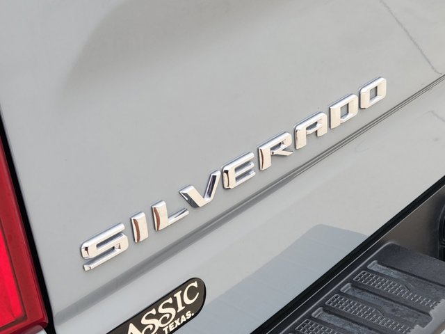 2024 Chevrolet Silverado 1500 RST 8